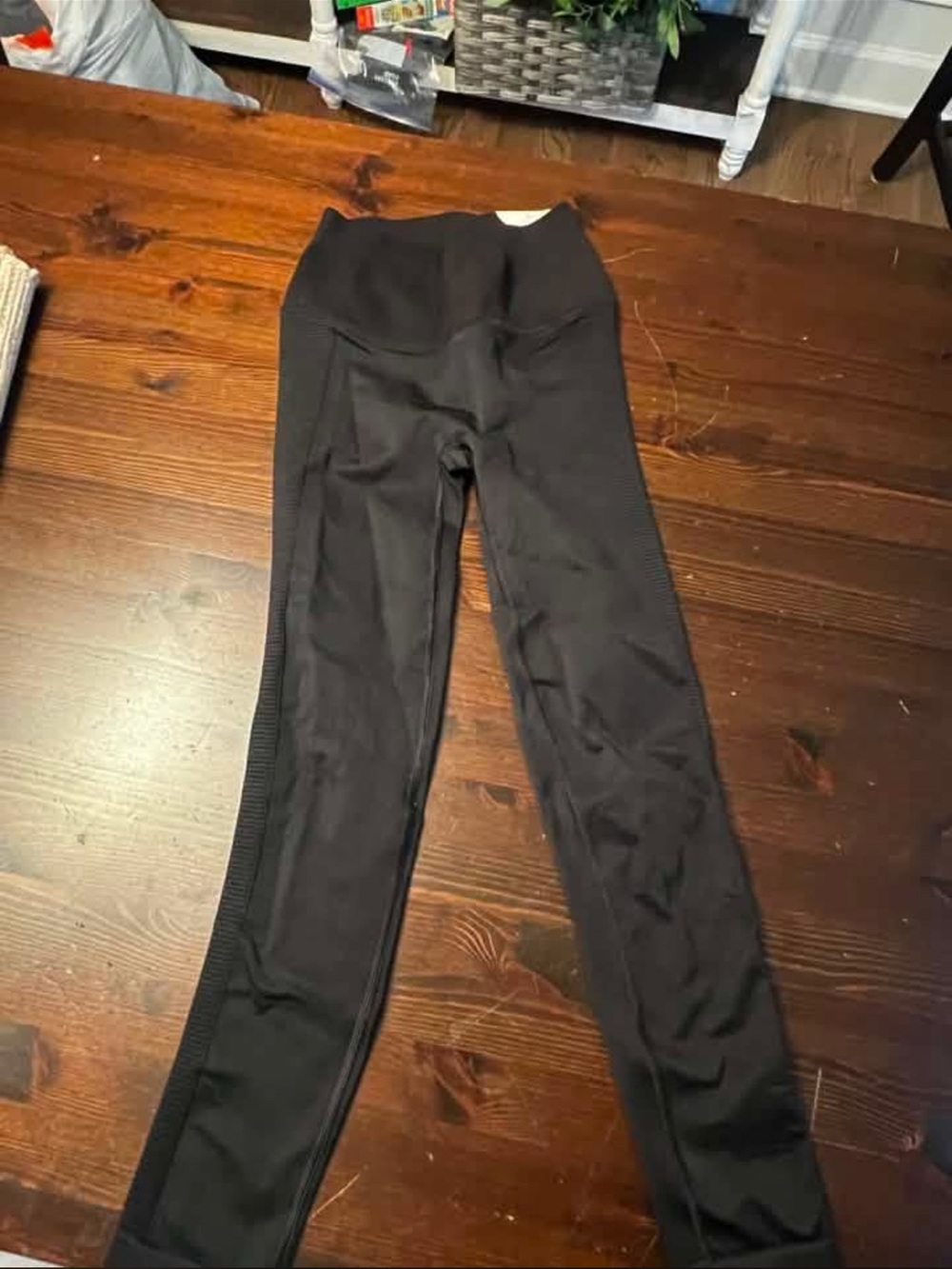 Black High-Waist Ribbed Side Leggings